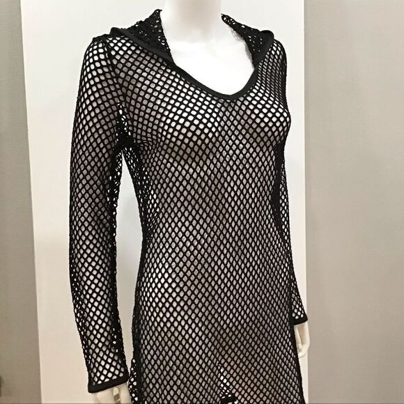 Black Cover Up, Size Medium - Picture 7 of 14